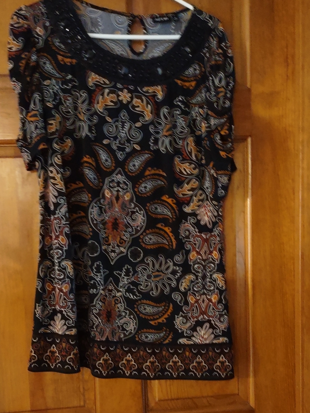 Apt.9 Women’s Black Paisley Short-Sleeve Top with Embellished Neckline